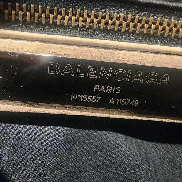 Balenciaga City in Tapioca - Picture 7 of 11